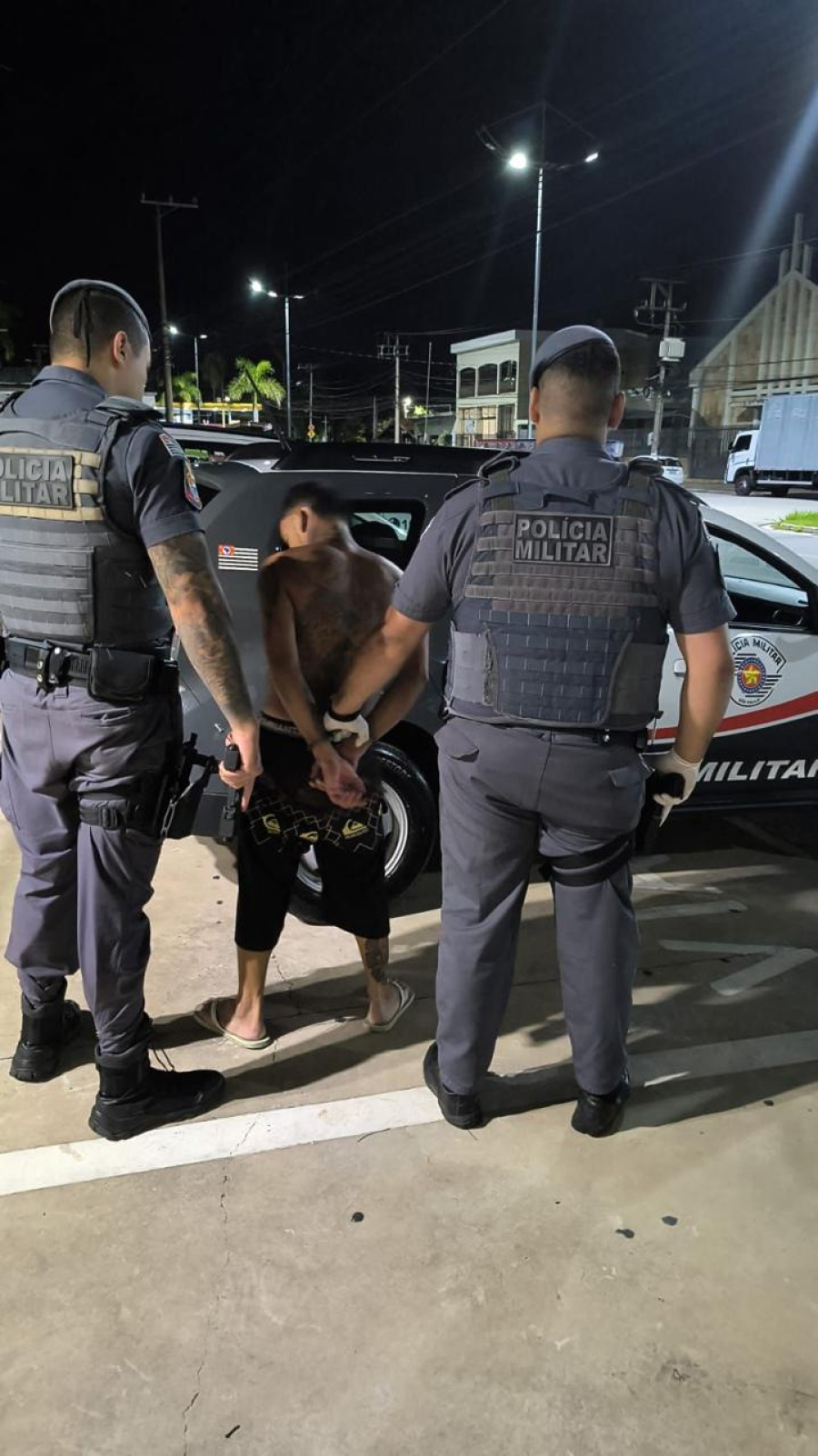 PM PRENDE INDIVÍDUO POR VIOLÊNCIA DOMÉSTICA NO BAIRRO PARQUE BELA VISTA