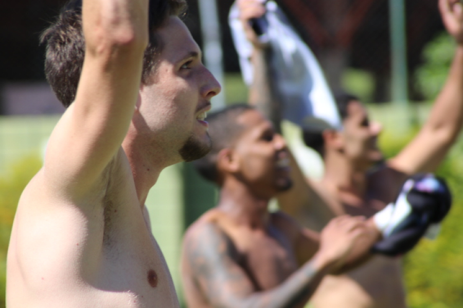 Cachoeira vira o jogo contra o Jardim Clarice e vence clássico local