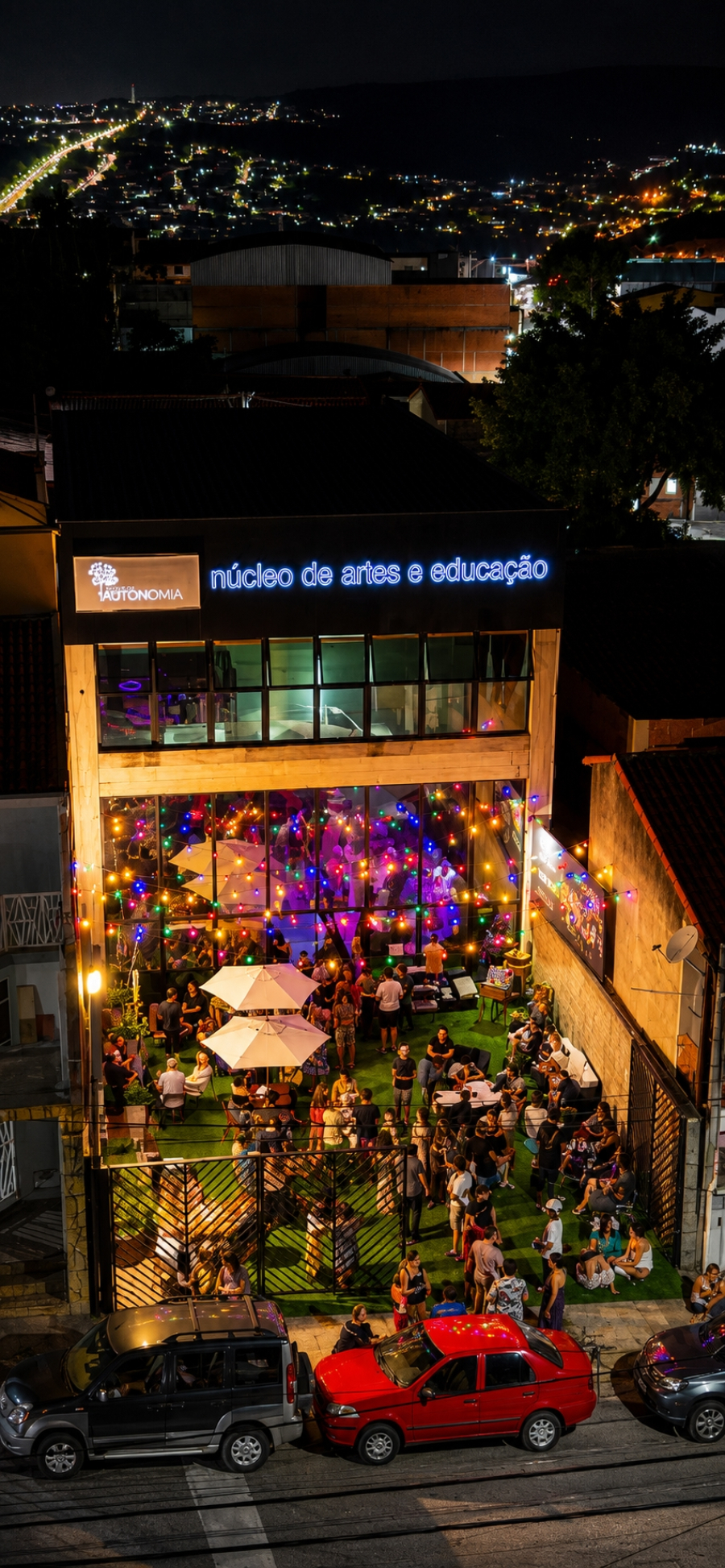 Parque da Autonomia promove noite com roda de samba